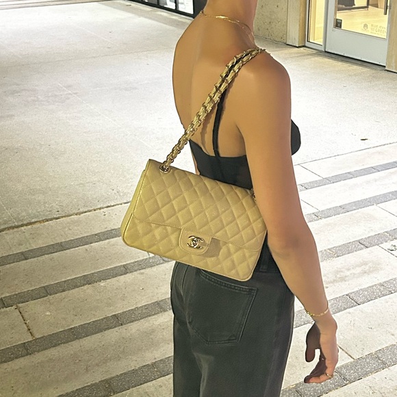 Original Chanel Classic Double Flap Beige - Picture 3 of 3